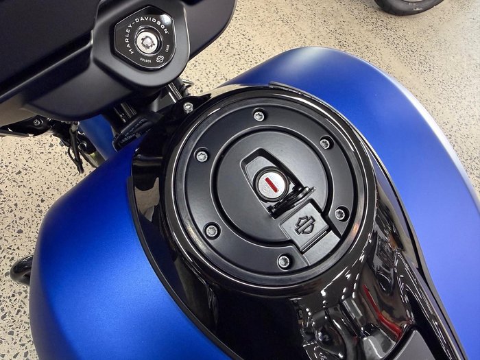 2026 Harley-Davidson Street Glide 117 (FLHX) Touring Blue