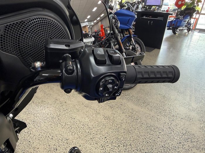 2026 Harley-Davidson Street Glide 117 (FLHX) Touring Blue