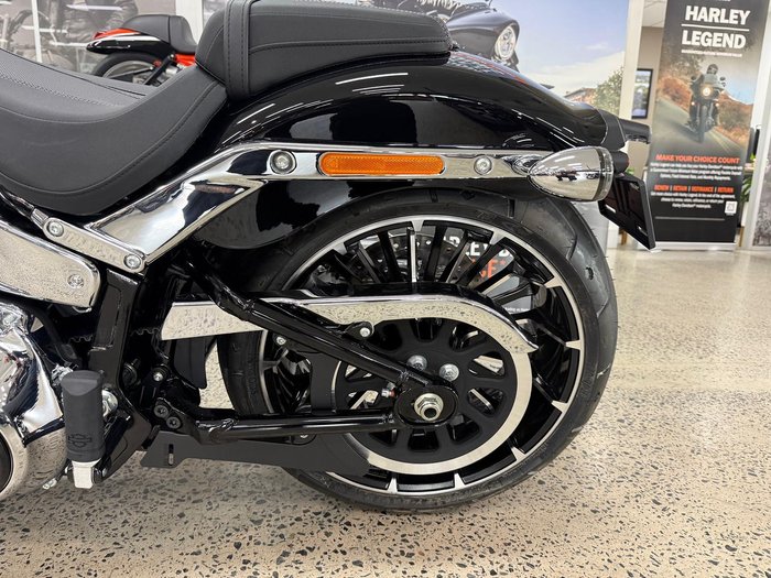 2026 Harley-Davidson Breakout 117 (FXBR) Softail Black