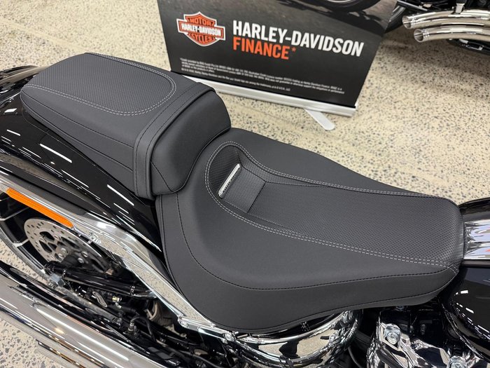 2026 Harley-Davidson Breakout 117 (FXBR) Softail Black