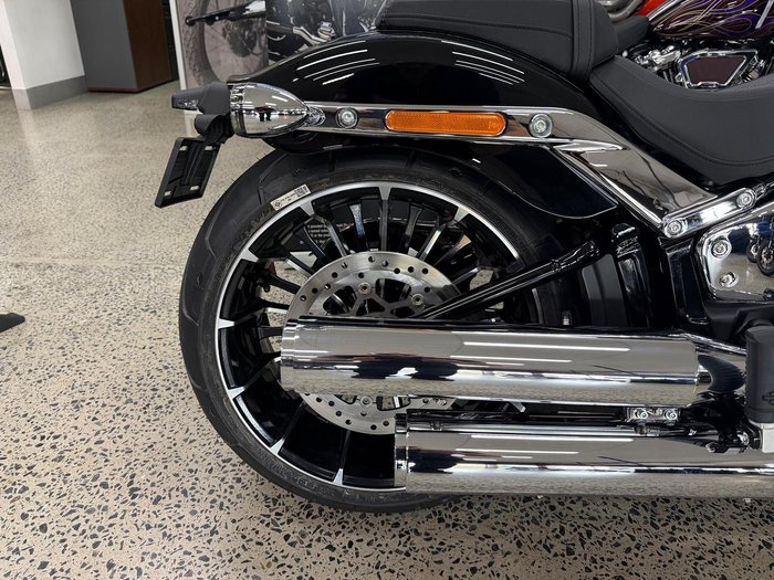 2026 Harley-Davidson Breakout 117 (FXBR) Softail Black