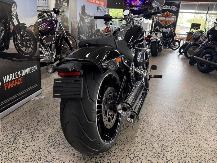 2026 Harley-Davidson Breakout 117 (FXBR) Softail Black