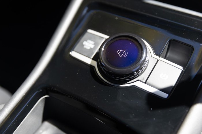 2025 Volkswagen Tiguan 195TSI R-Line