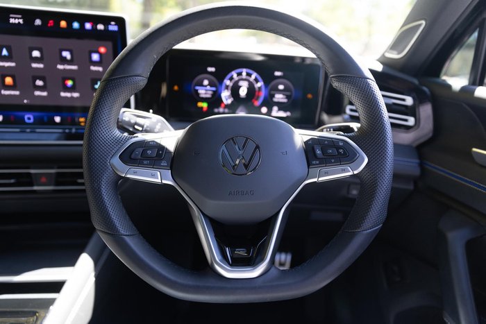 2025 Volkswagen Tiguan 195TSI R-Line