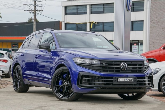 2023 Volkswagen Touareg R