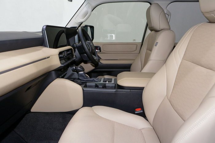 2025 Toyota Landcruiser Prado VX