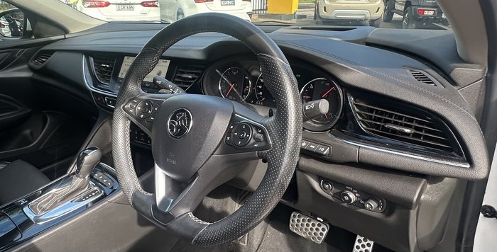 2018 Holden Commodore RS-V