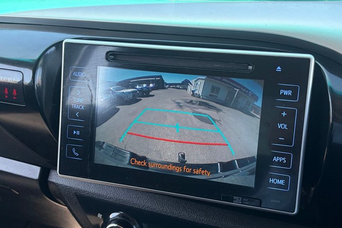 2018 Toyota Hilux SR5