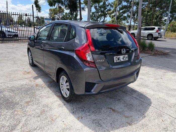 2016 HONDA JAZZ VTi