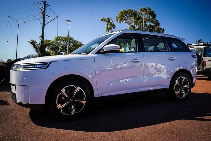 2025 Jaecoo J5 EV Summit