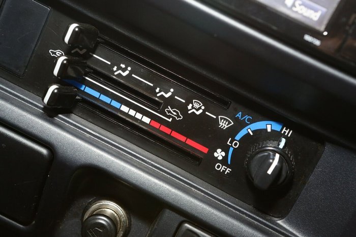 2023 Toyota Landcruiser GXL