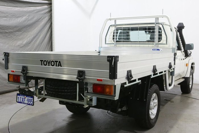 2023 Toyota Landcruiser GXL