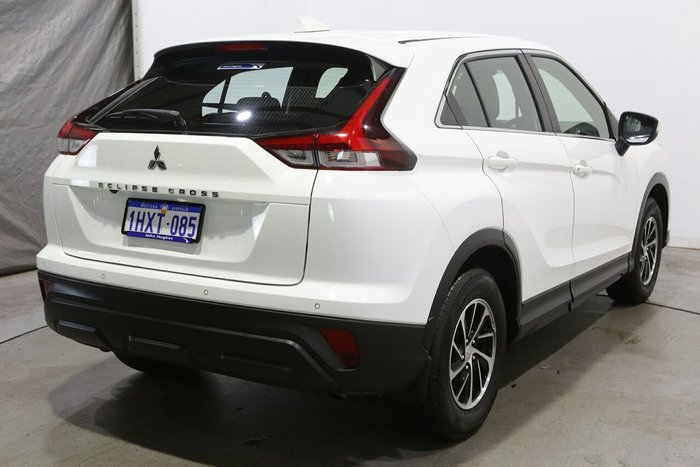2023 Mitsubishi Eclipse Cross ES