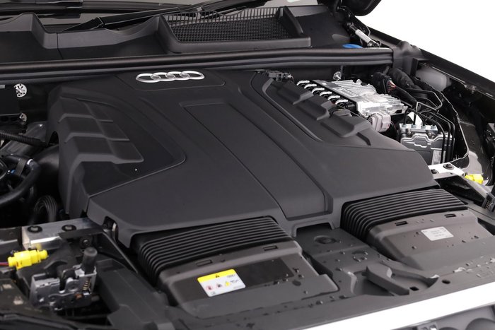 2025 Audi Q7 45 TDI