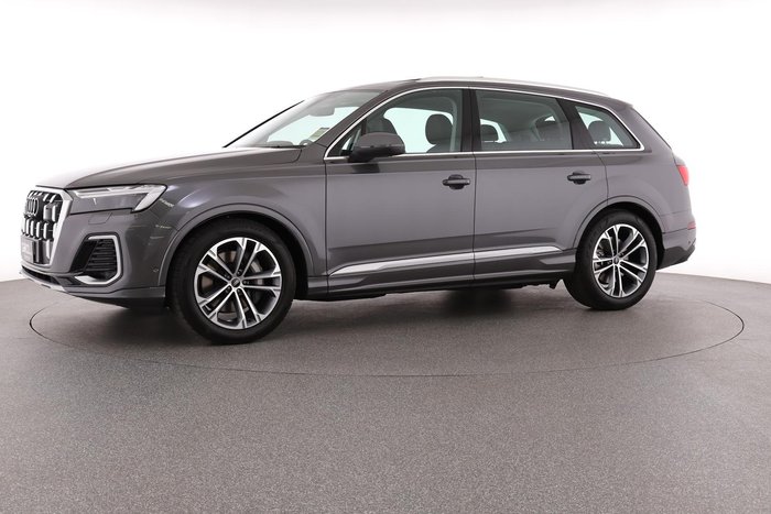 2025 Audi Q7 45 TDI