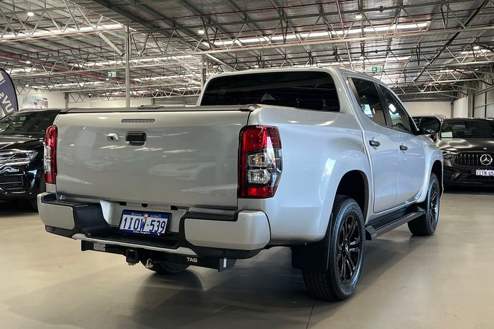 2023 Mitsubishi Triton GLX-R