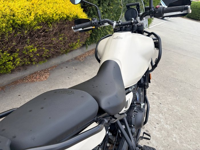2024 Royal Enfield HIMALAYAN 450 Brown