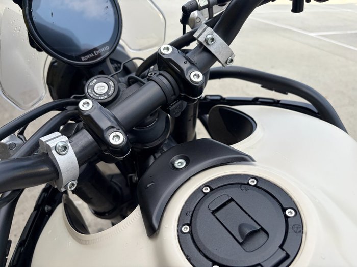 2024 Royal Enfield HIMALAYAN 450 Brown