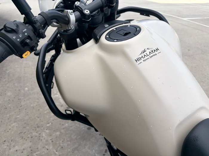 2024 Royal Enfield HIMALAYAN 450 Brown