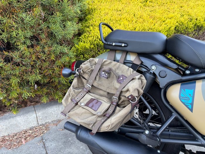 2025 Royal Enfield CLASSIC 350 SIGNALS KHAKI