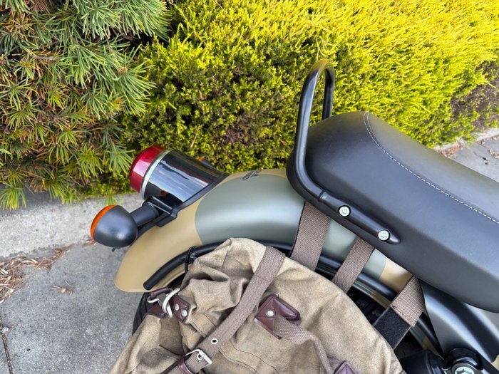 2025 Royal Enfield CLASSIC 350 SIGNALS KHAKI