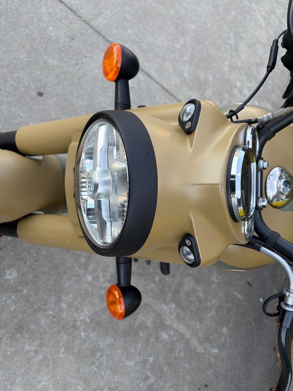 2025 Royal Enfield CLASSIC 350 SIGNALS KHAKI