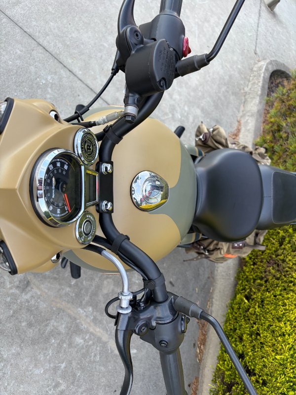 2025 Royal Enfield CLASSIC 350 SIGNALS KHAKI