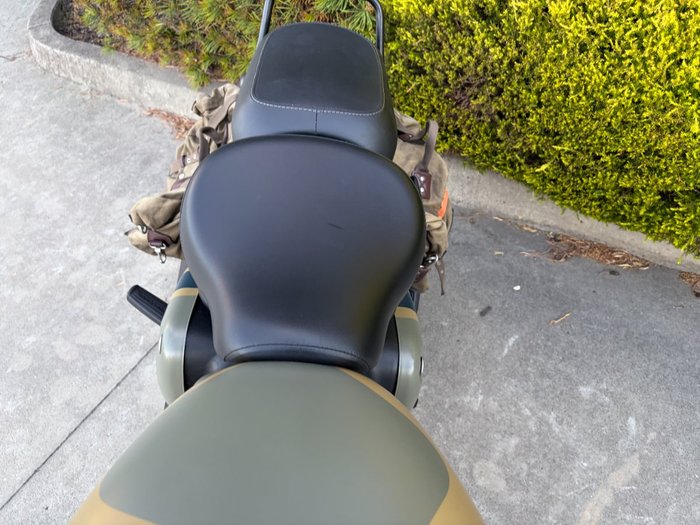 2025 Royal Enfield CLASSIC 350 SIGNALS KHAKI