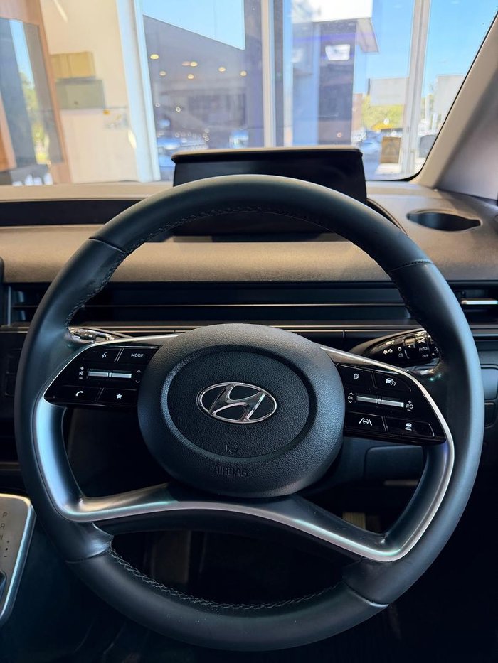 2022 Hyundai STARIA LOAD