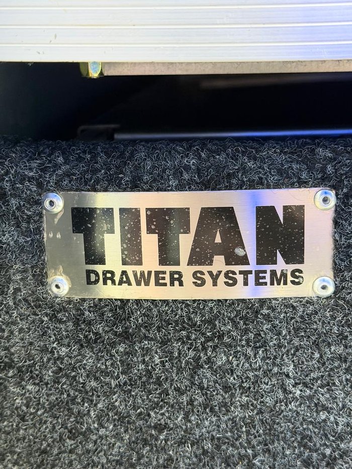 2022 Hyundai STARIA LOAD