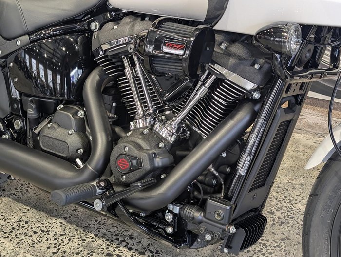 2026 Harley-Davidson Low Rider ST 117 (FXLRST) Softail White