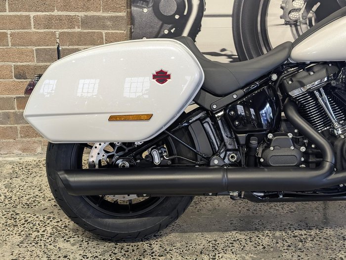 2026 Harley-Davidson Low Rider ST 117 (FXLRST)