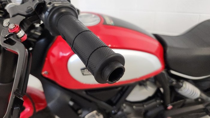 2017 Ducati Scrambler ICON Scrambler Red