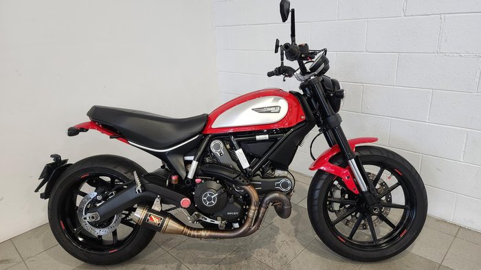 2017 Ducati Scrambler ICON Scrambler Red