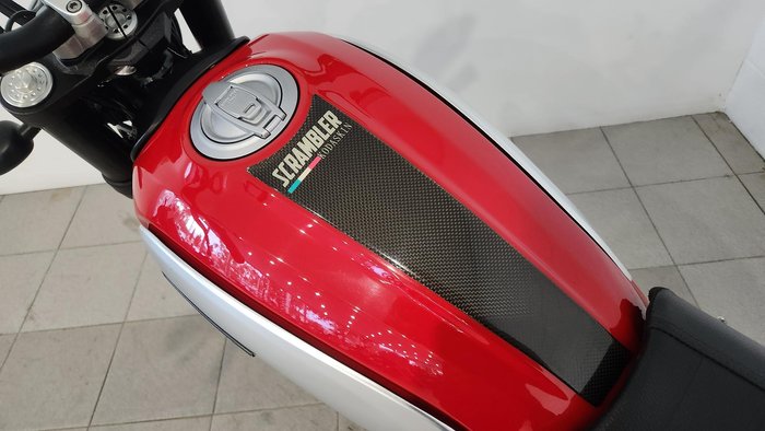 2017 Ducati Scrambler ICON Scrambler Red