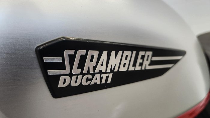 2017 Ducati Scrambler ICON Scrambler Red