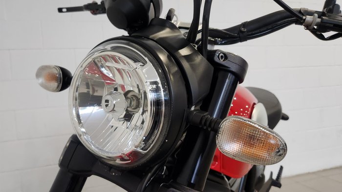 2017 Ducati Scrambler ICON Scrambler Red