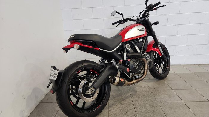 2017 Ducati Scrambler ICON Scrambler Red