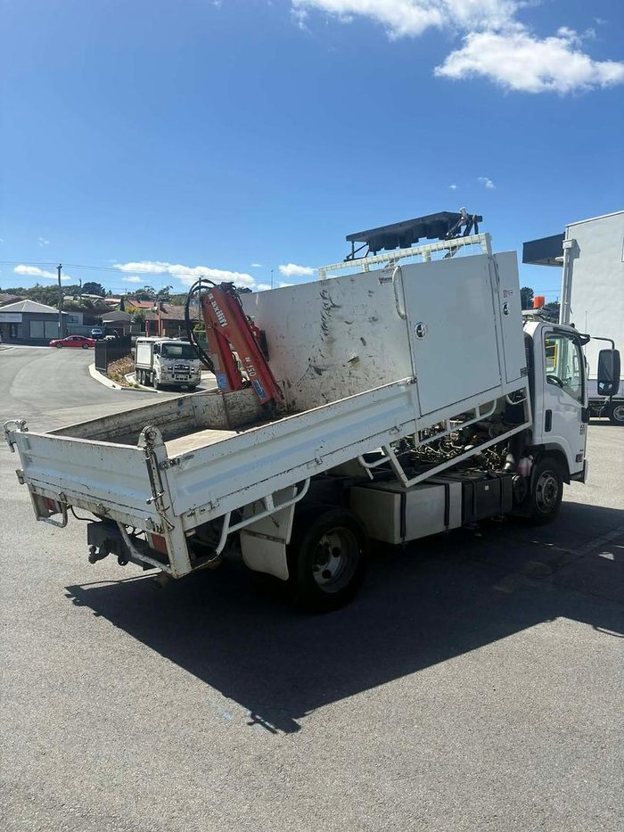 2014 Isuzu N Series NPR 400