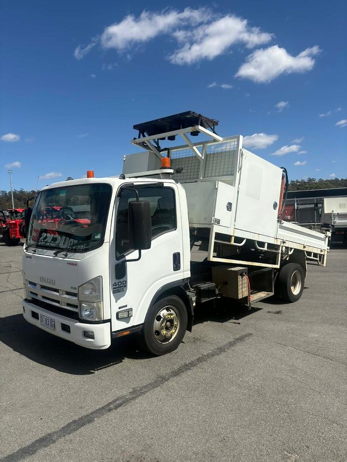 2014 Isuzu N Series NPR 400