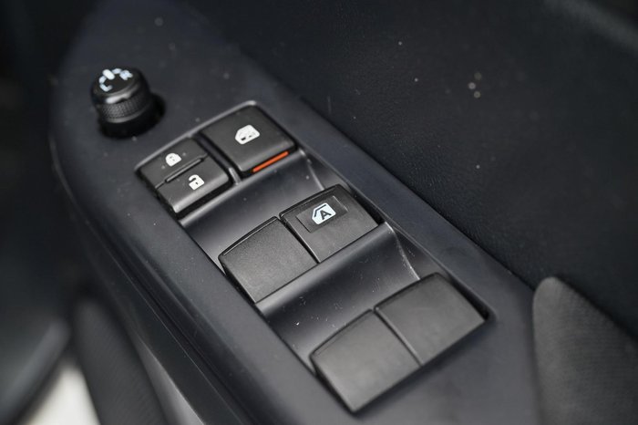 2022 Toyota Hilux SR GUN126R 4X4 Dual Range Glacier White