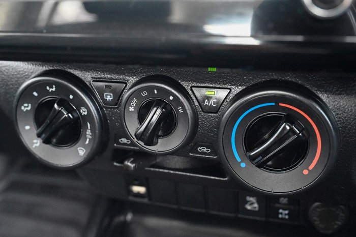 2022 Toyota Hilux SR GUN126R 4X4 Dual Range Glacier White