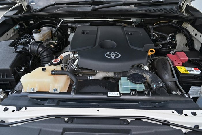 2022 Toyota Hilux SR GUN126R 4X4 Dual Range Glacier White