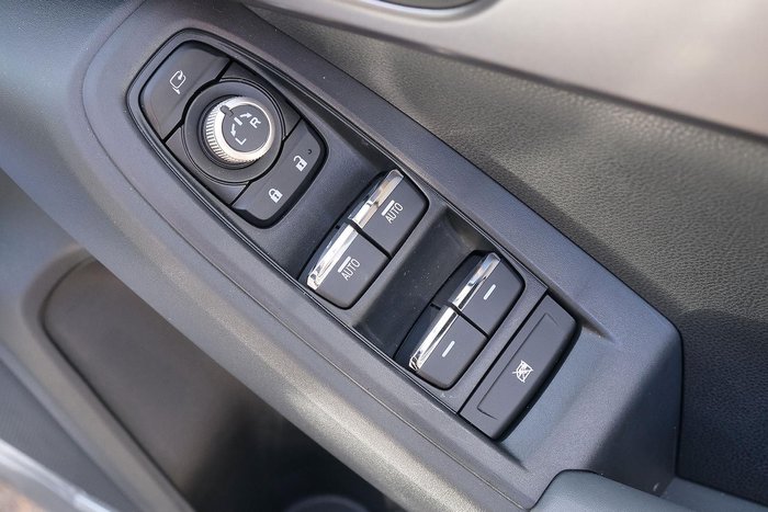 2025 Subaru Impreza 2.0S