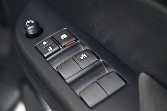 2023 Toyota Hilux SR GUN126R 4X4 Dual Range Glacier White