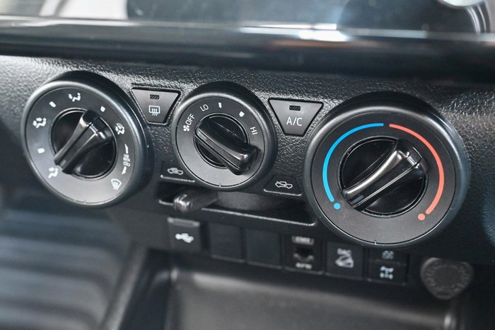 2023 Toyota Hilux SR GUN126R 4X4 Dual Range Glacier White