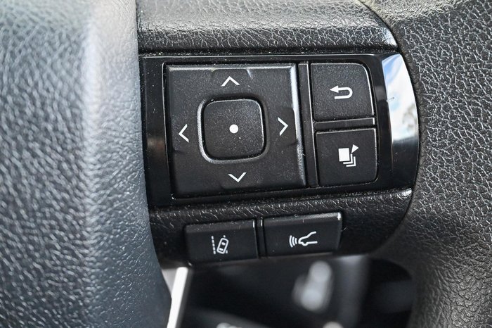 2023 Toyota Hilux SR GUN126R 4X4 Dual Range Glacier White