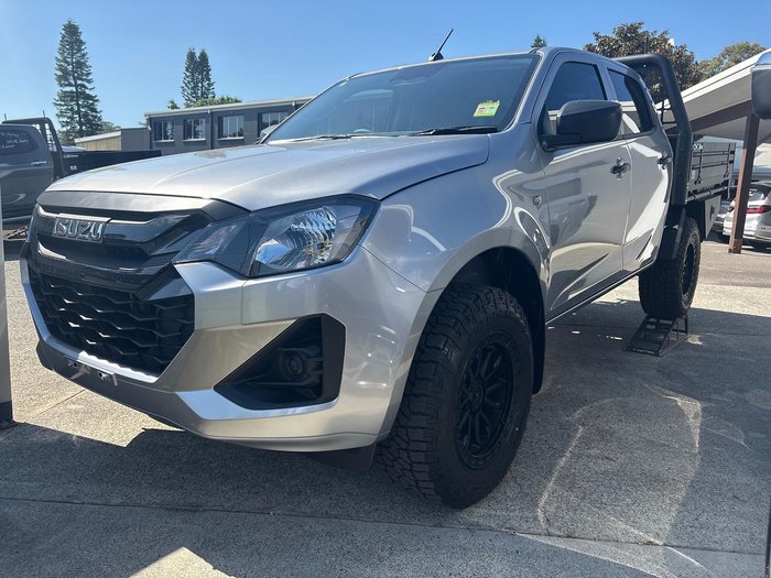 2025 Isuzu D-MAX