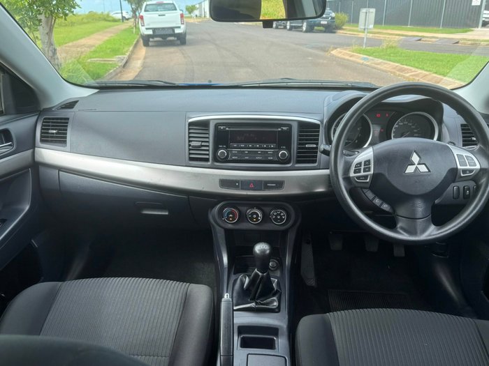 2013 Mitsubishi Lancer ES