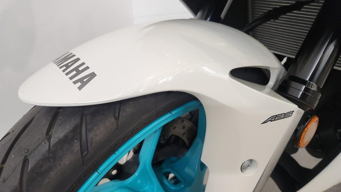 2024 Yamaha YZF-R3 R3 White